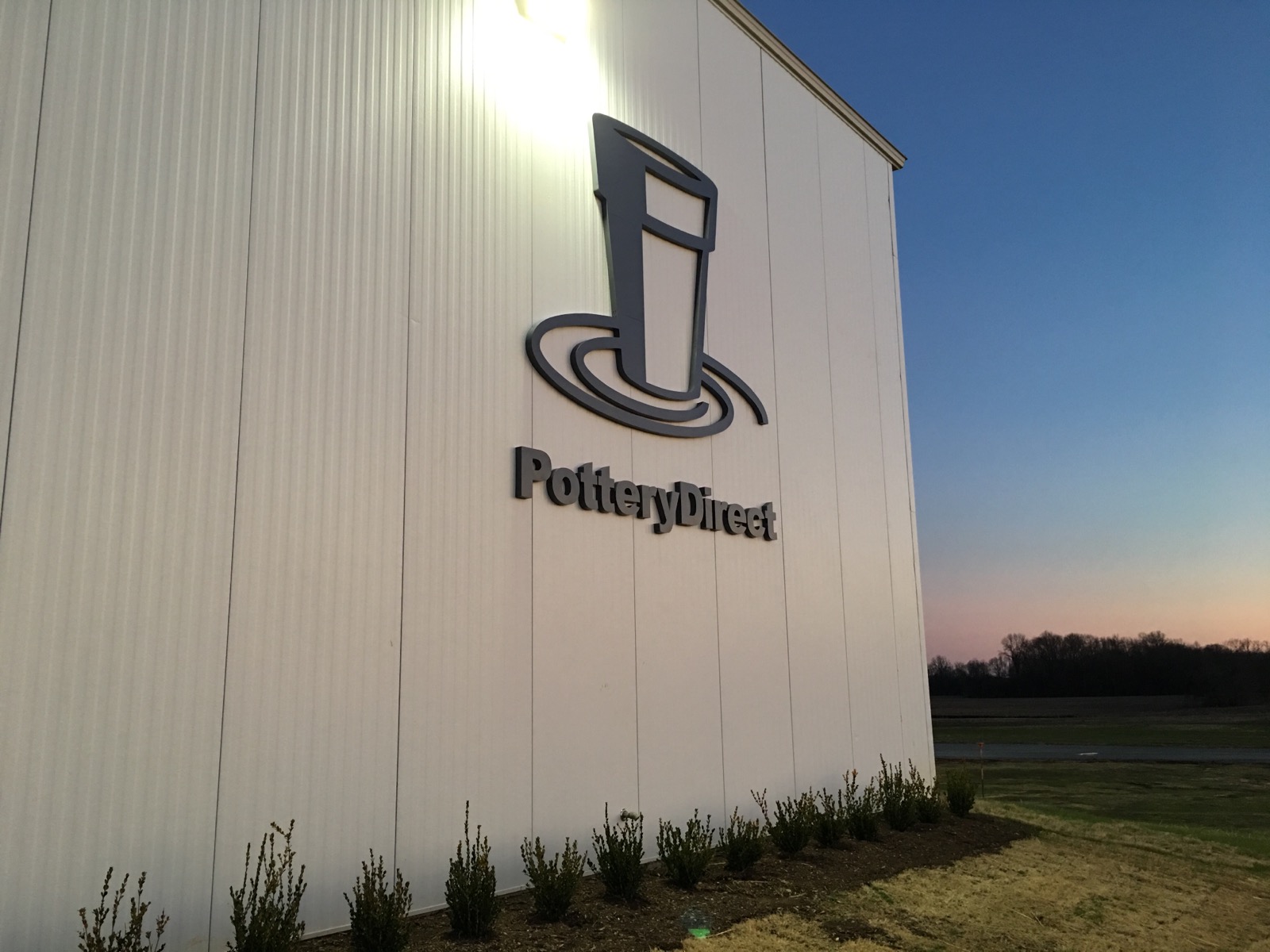 Pottery Direct Locates in McKenzie